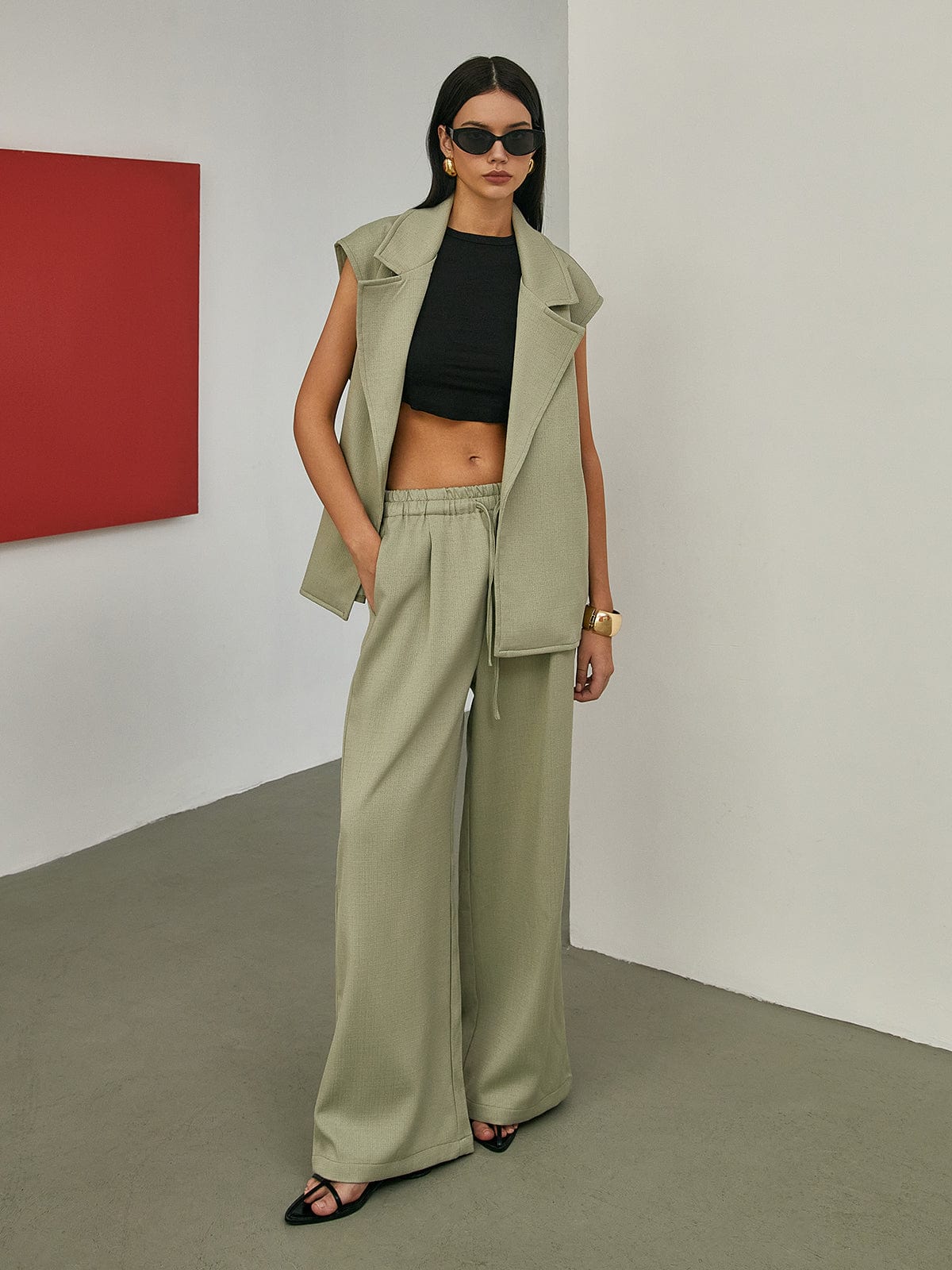 Mila | Lässige Ärmellose Weste für Damen mit Bindegürtel